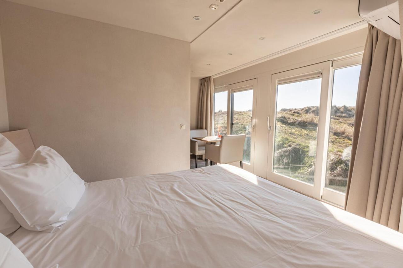 Strandhotel Camperduin スコールル エクステリア 写真