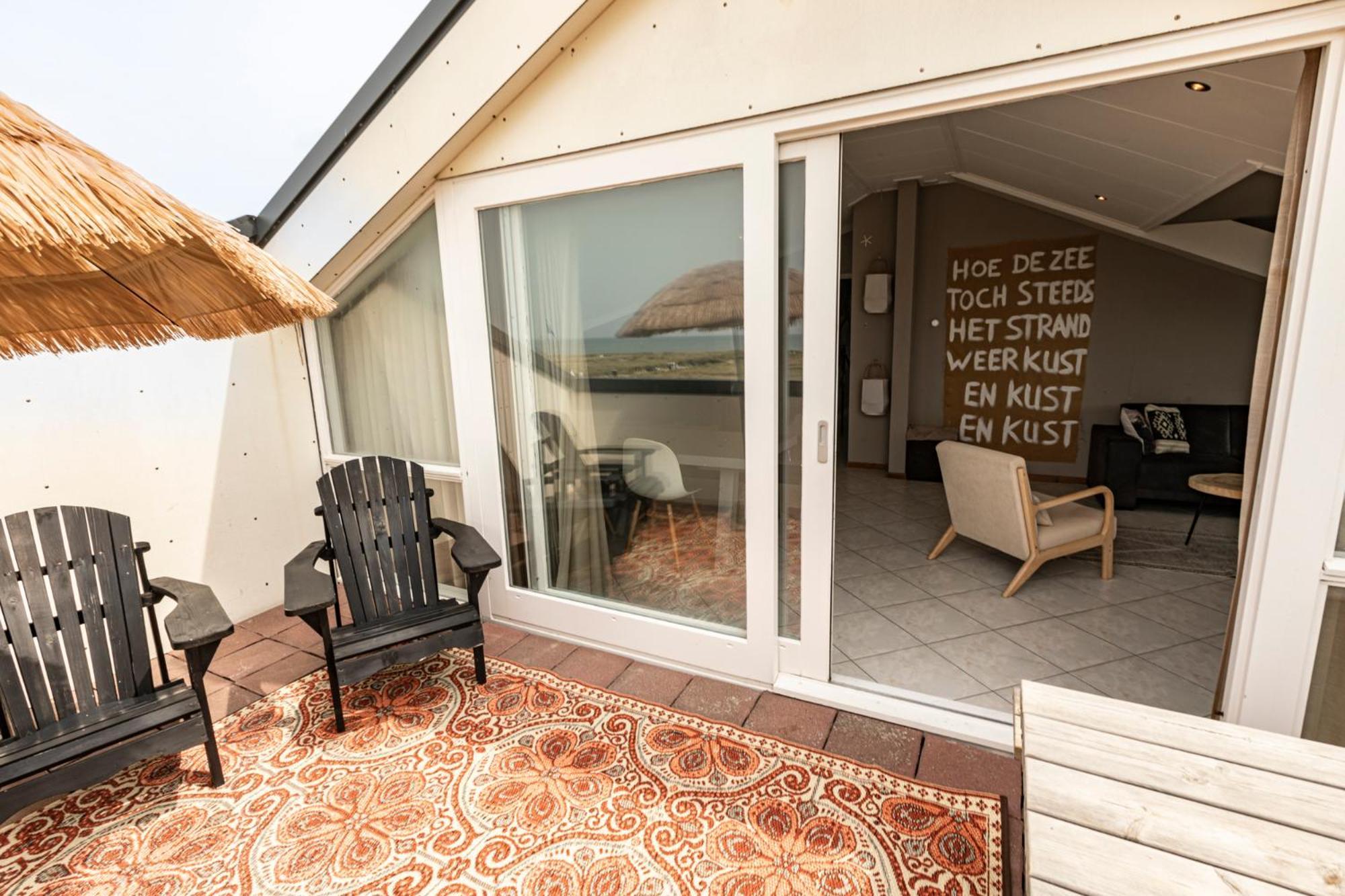 Strandhotel Camperduin スコールル エクステリア 写真